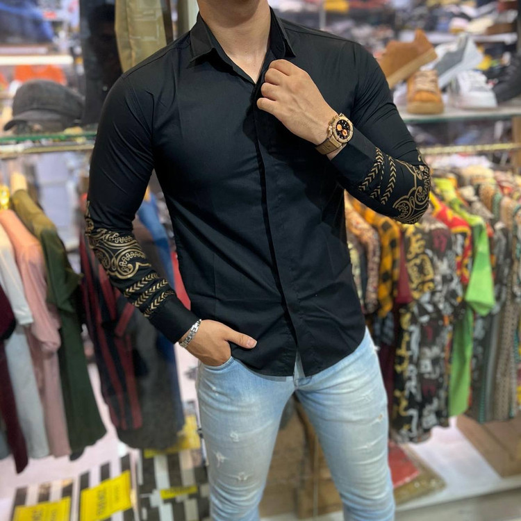 پیراهن خاص مردانه طلاکوبی شده