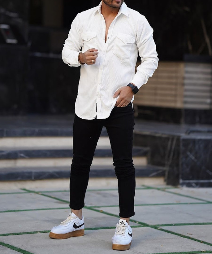 پیراهن مخمل کبریتی دو جیب سفید شیک مردانه کد ۷۰