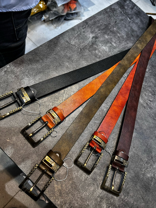 کمربند زبونه دار مردونه طرح چرم کیفیت بالا