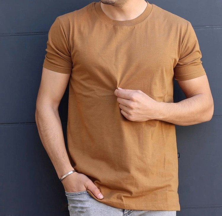 تیشرت ساده شتری