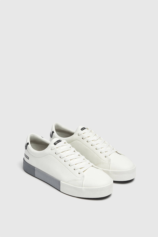 ونس استیکر پول اند بییر سفید