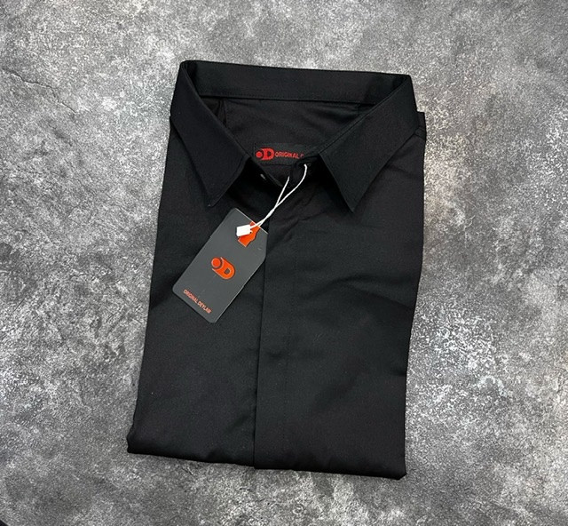 پیراهن مشکی مردانه