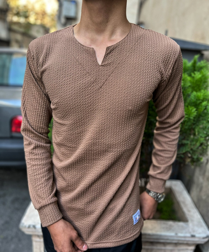 تیشرت آستین بلند یقه کوبایی درجه یک رنگ شتری - ۲xl عرض سینه ۵۶