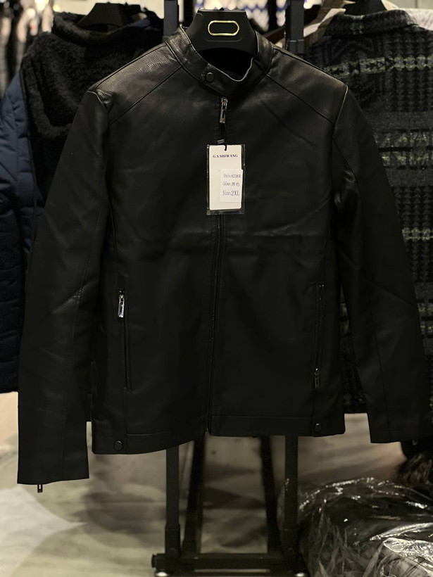 کاپشن چرم مشکی اعلا استین زیپ اسپرت