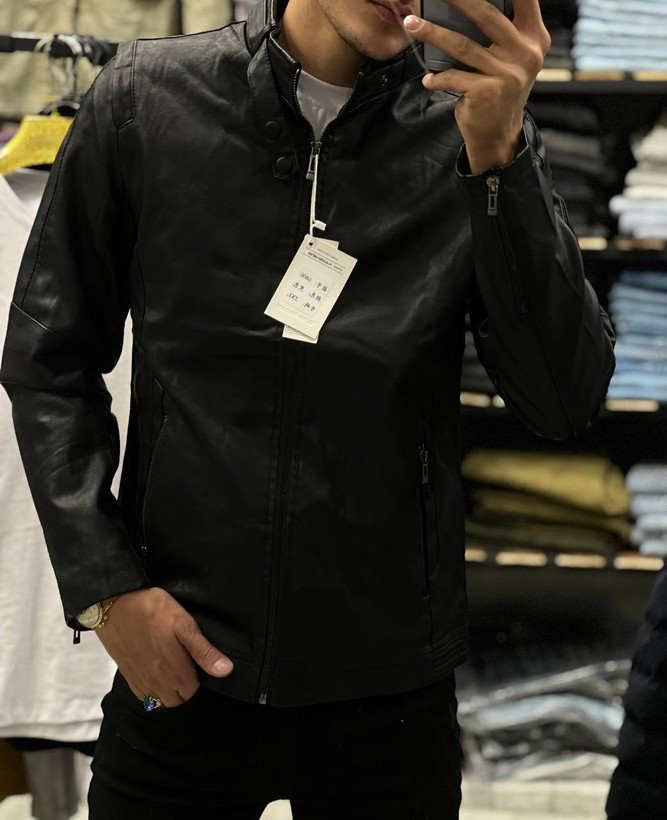 کاپشن چرم مشکی اعلا استین زیپ اسپرت