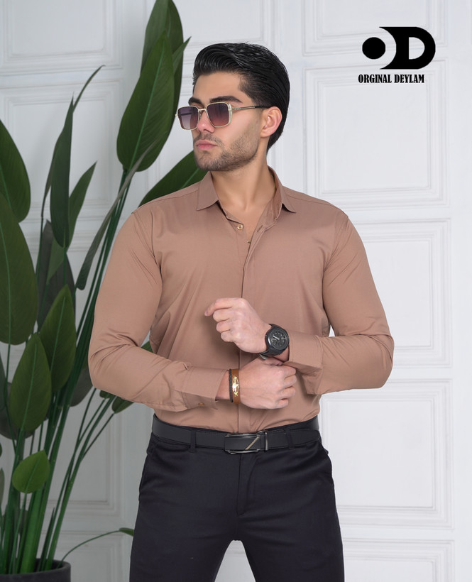پیراهن مردانه پارچه دوشین هندی فوقالعاده با کیفیت و شیک ـرنگ سال کاراملی