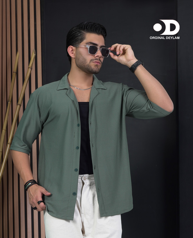 پیراهن یقه انگلیسی باکسی آستین سه ربع رنگ سبز لجنی پارچه بیسکوییتی مراکشی