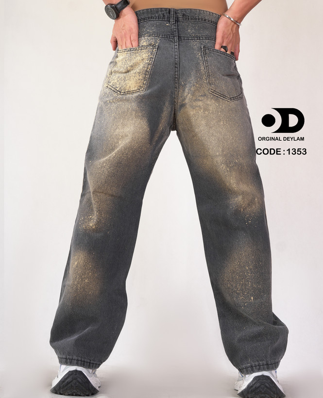 شلوار جین بگ کاستوم مردانه - کد 1353 دو جهان موازی در یک شلوار؛ ترکیب خاکستری کلاسیک و چهارخانه