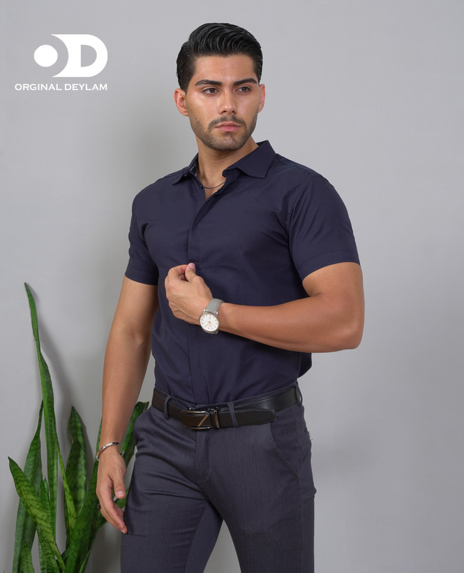 پیراهن سورمه ای آستین کوتاه مردانه پارچه ساتن کش کد ۲۶۹۰