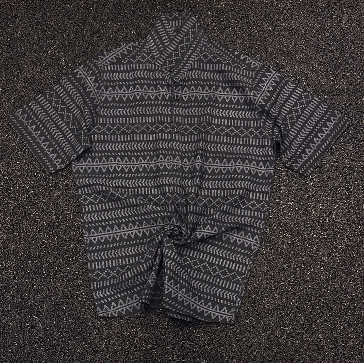 پیراهن کنفی پارچه کنف طبیعی 🎨 طرح هندسی اصیل - اتنیک مردانه کد2