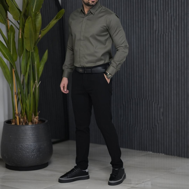 پیراهن آستین بلند سبز فرمی مردانه پارچه ساتن کش شبرو پنبه | کپ اسلیم فیت