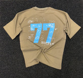 تیشرت مردانه کرم با طرح عدد 77 آبی فیروزهای،- تلاقی زیبایی، کیفیت و طراحی مدرن
