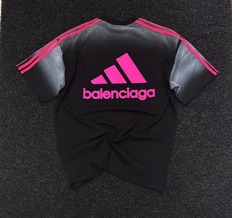 تیشرت پشت چاپ اورسایز Balenciaga × Adidas