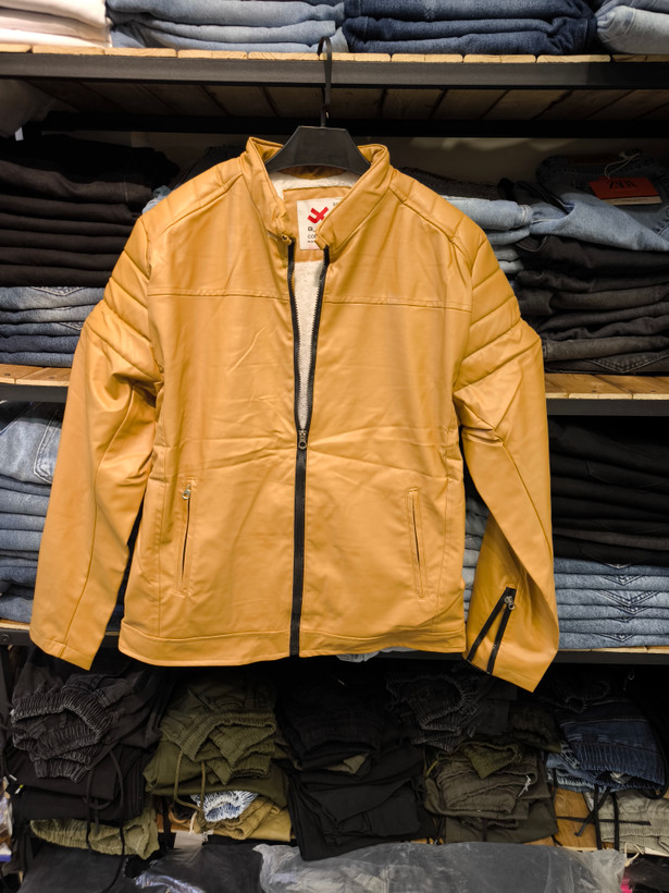 کاپشن چرم عسلی با آستر خز بره ای فوقالعاده شیک | کد ۱