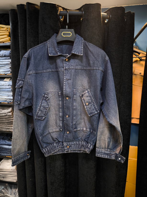 کت لی جدید لش باکسی مدل Vintage Washed Denim Relax Fit | رنگ آبی کثیف کلاسیک | استایل محبوب Old Money و Street‑Lux.