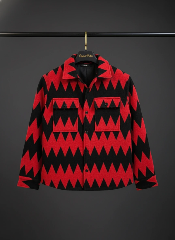 کت فوتر پشمی با طرح هندسی مدرن داری (ترکیب رنگ مشکی، قرمز با پترنهای زاویهدار) | سنگینوزن