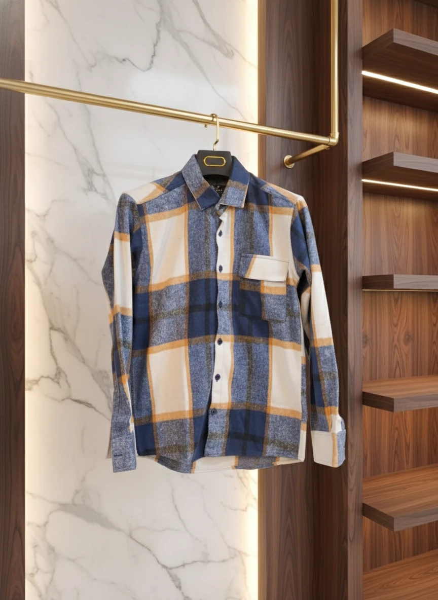 پیراهن پشمی چهارخونه با پارچه برس‌خورده نرم باترکیب رنگ آبی‌سرمه‌ای با ته مایه های رنگ کرم ناذنجی – کد ۸۹۴