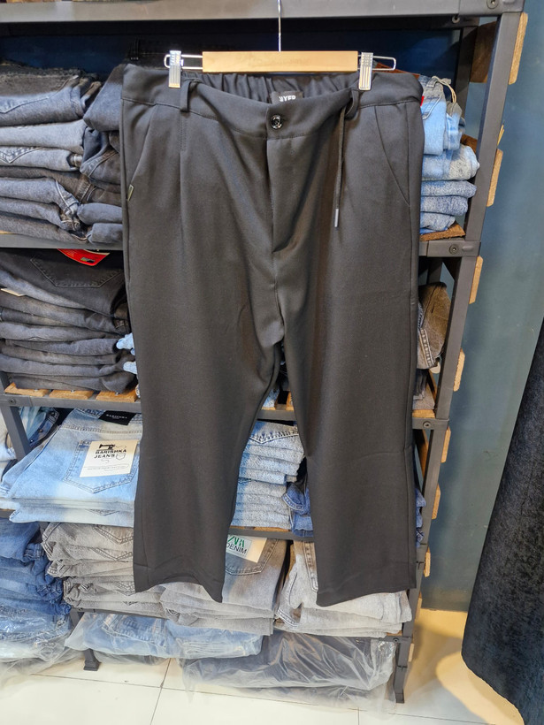 شلوار بگ پارچه ای مشکی پارچه مازارتی اولد مانی با قد 110 سانت و بند تنظیم کننده کمر