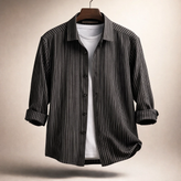 پیراهن مردانه «مشکی خطی» – راهراه پنبهای پرمیوم