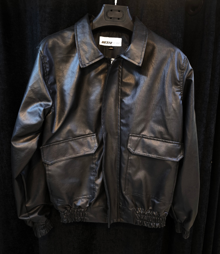 جکت چرم مشکی مات مدل باکسی لش | فوقالعاده شیک و با کیفیت ترند 2026