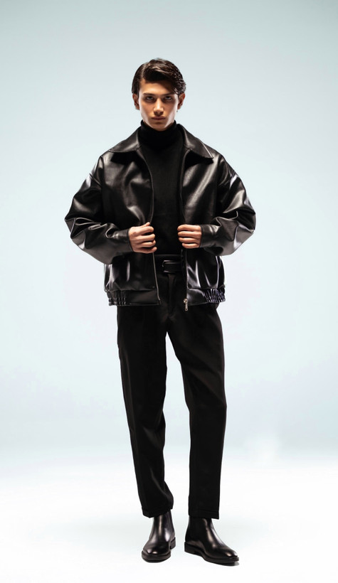 جکت چرم مشکی مات مدل باکسی لش | فوقالعاده شیک و با کیفیت ترند 2026 کد j2