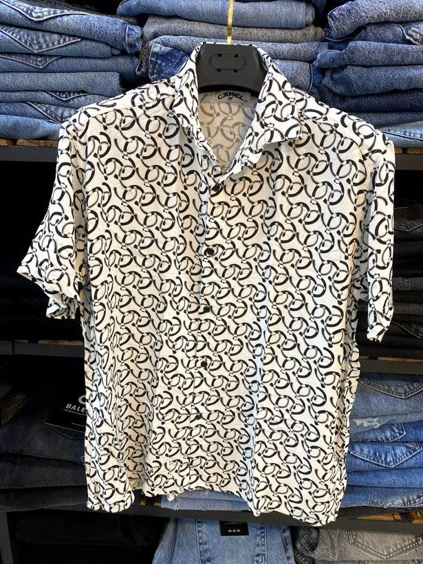 پیراهن سفید مردانه آستین کوتاه طرح زنجیری | پارچه نخی خنک