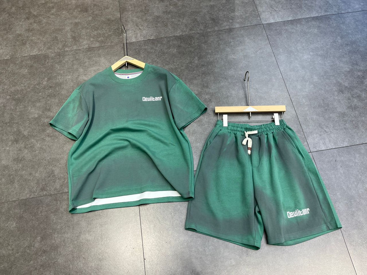 ست تیشرت و شلوارک سبزدودی،پارچه دورس درجه یک_اورجینال دیلم