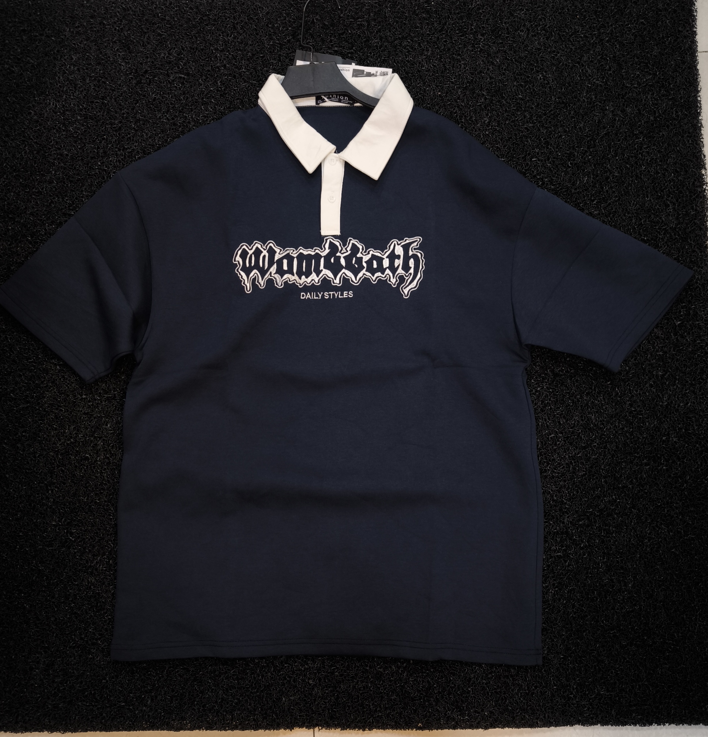 تیشرت باکسی لش مستر کوالیتی یقه دار سرمه ای خاص | اورجینال دیلم